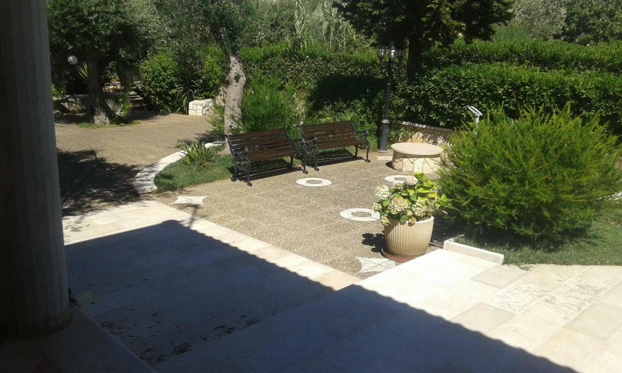 B & B La Mansarda Monopoli Buitenkant foto